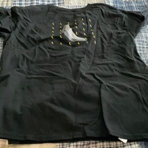 Fortnite Boys black short sleeve shirt size XXL (18)